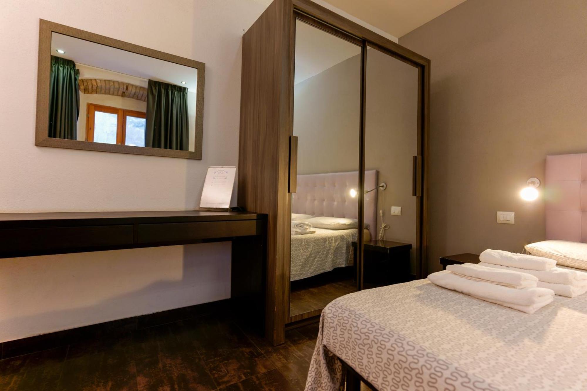 Hotel Il Palazz8 Iglesias Zewnętrze zdjęcie