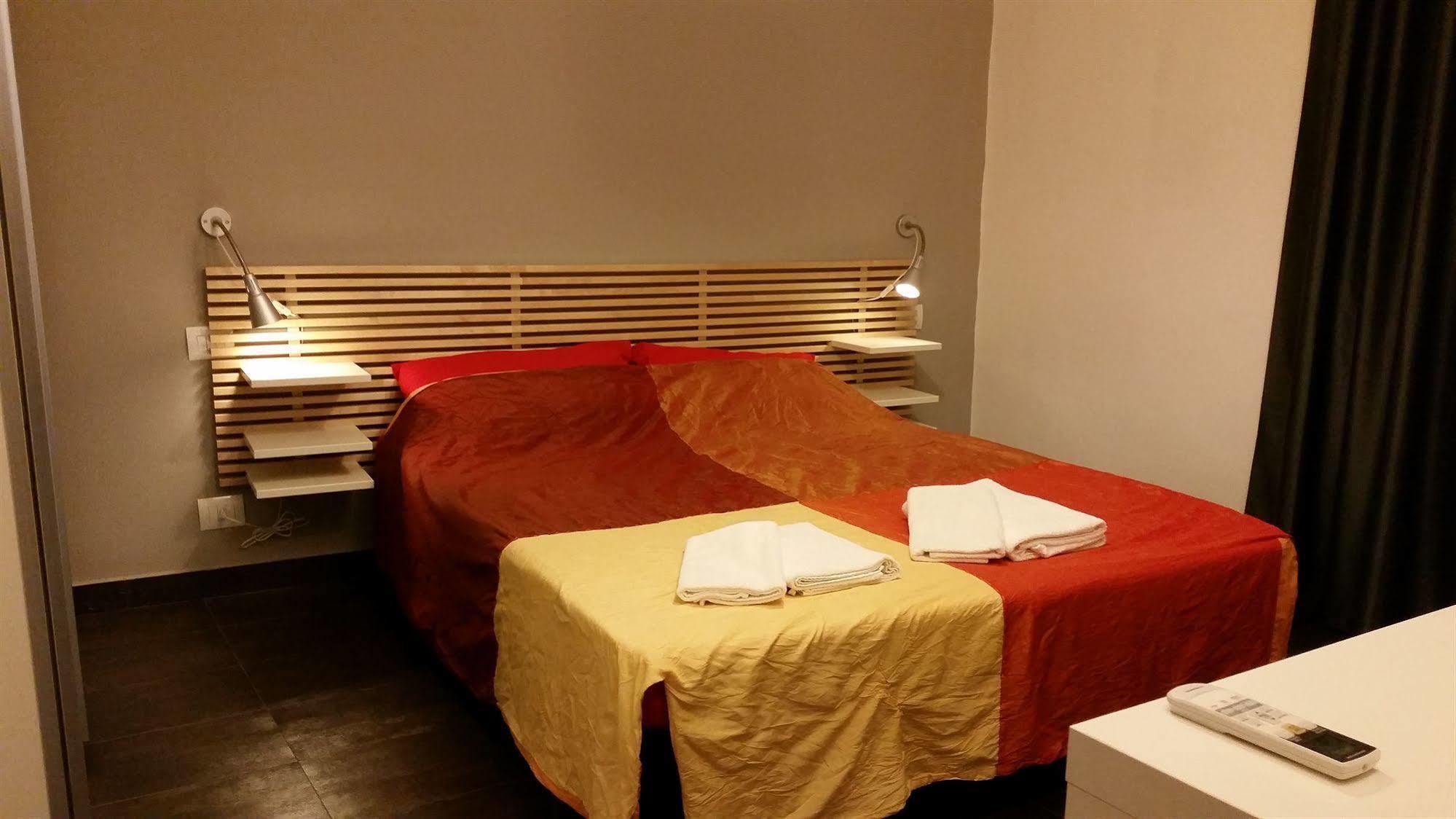 Hotel Il Palazz8 Iglesias Zewnętrze zdjęcie